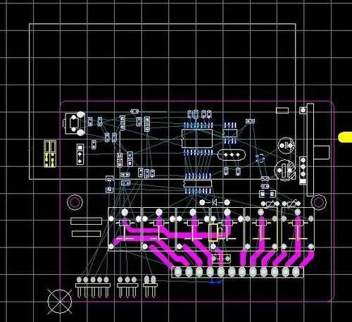 PCB設(shè)計中的標(biāo)準(zhǔn)化網(wǎng)格（Grid）是實現(xiàn)PCB圖形設(shè)計規(guī)范化和合理化的基礎(chǔ)，也是實現(xiàn)PCB的高可靠性和加工的經(jīng)濟性的前提。